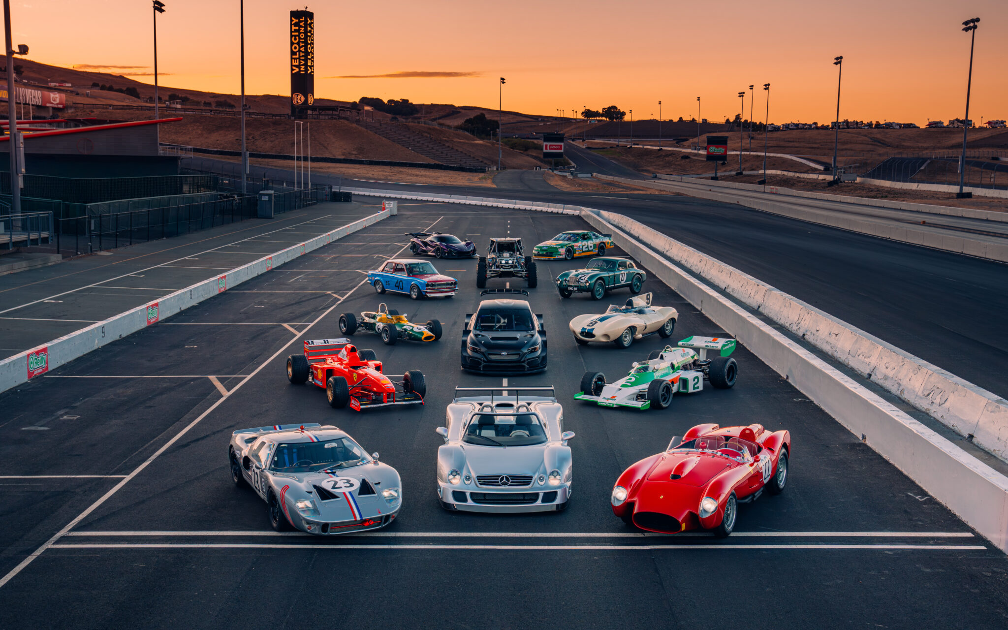 5-asis kasmetinis Velocity Invitational švenčia automobilių sporto legendas Sonoma Raceway