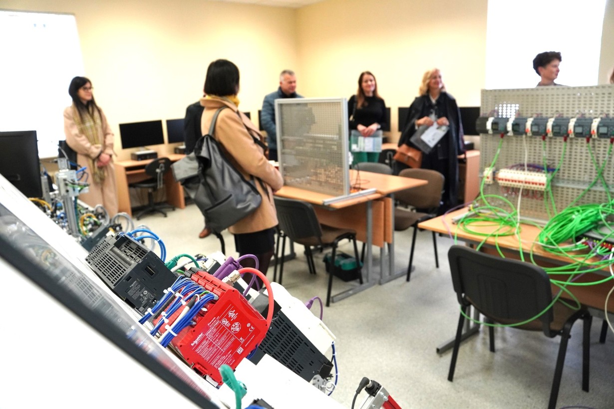 Norinčių studijuoti inžinerijos krypties studijas skaičius auga