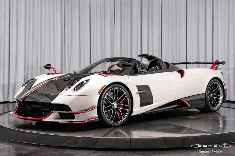 Parduodamas paskutinis Pagani Huayra Roadster BC "Quaranta".