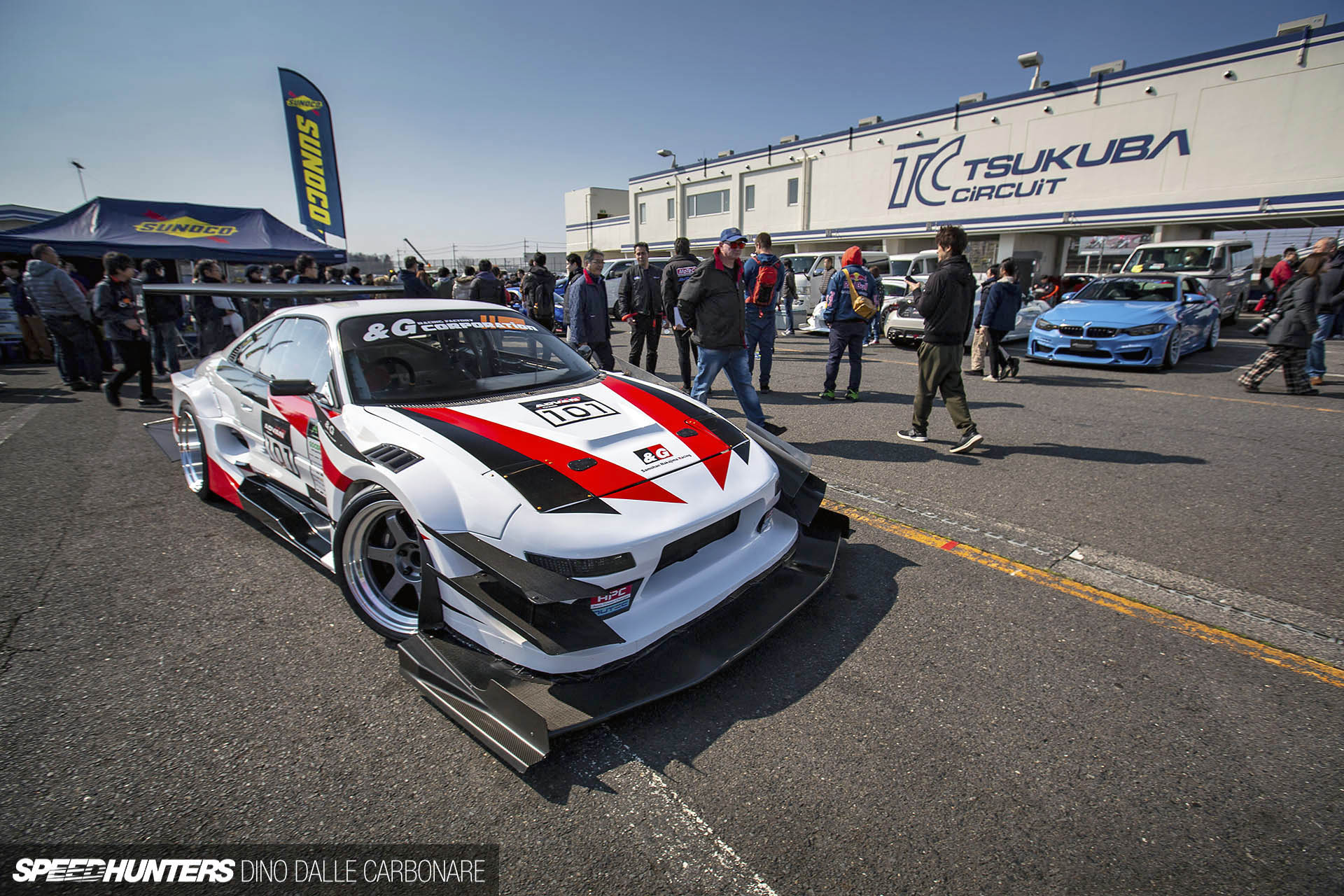 Atmetimas: laiko atakuojantis Toyota MR2