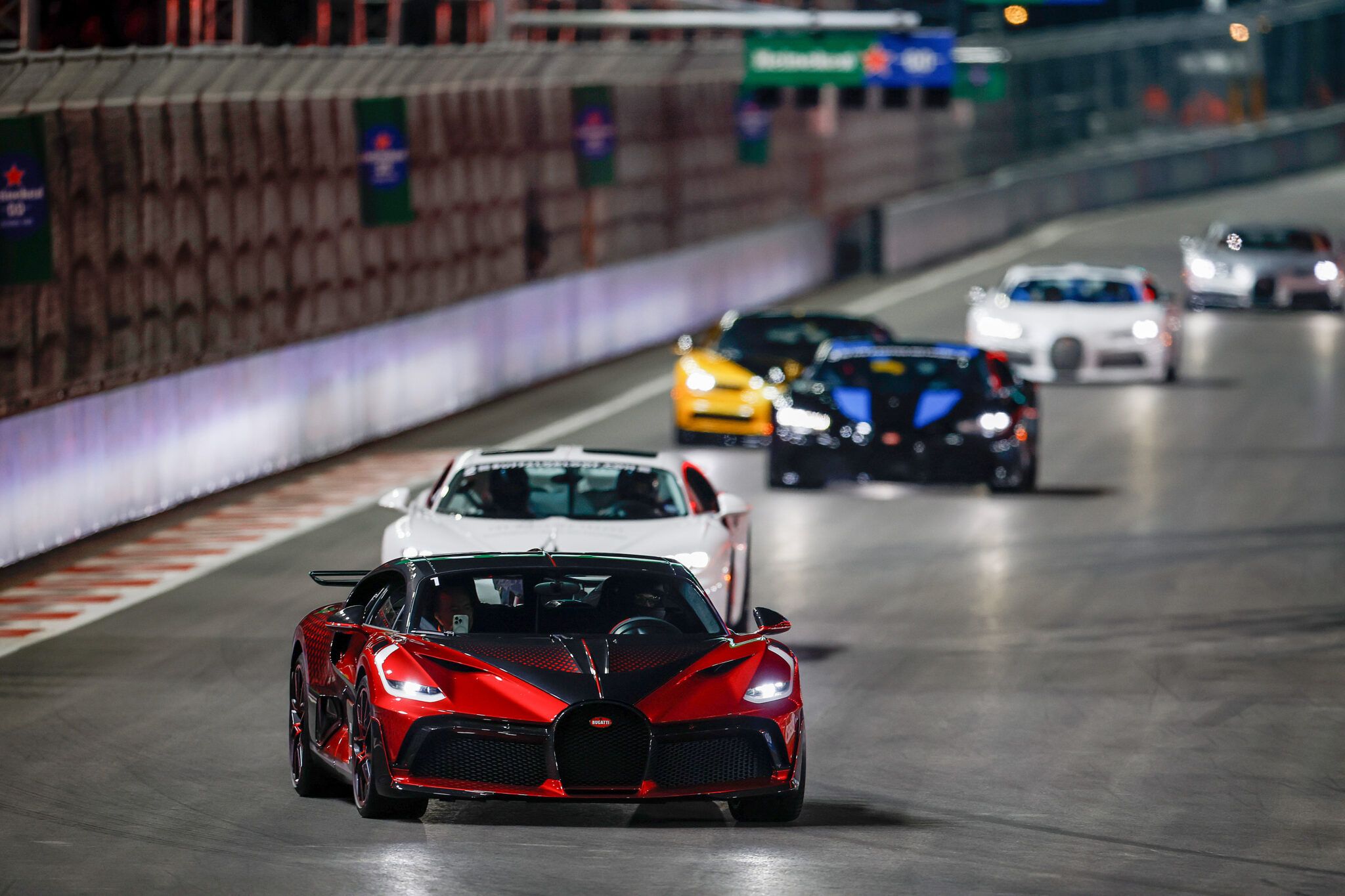 „Bugatti“ švenčia 2024 m. Las Vegaso Grand Prix su itin