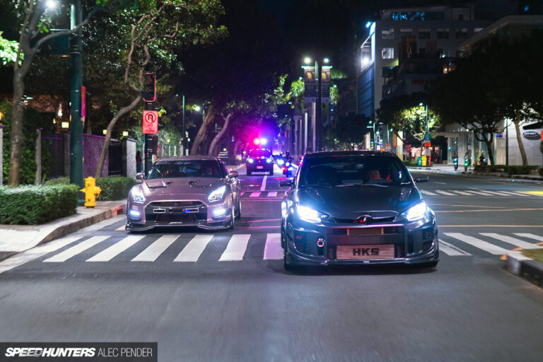 JDM Power klajoja Manilos gatvėmis