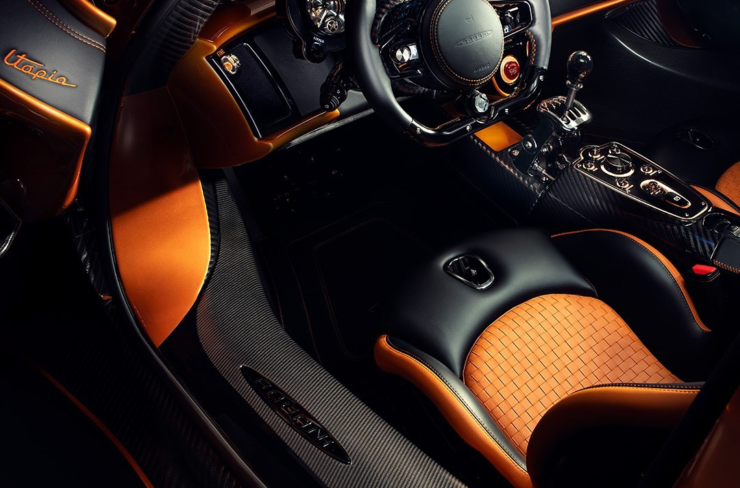 Pagani bendradarbiauja su Poltrona Frau, siekdami tobulos odos