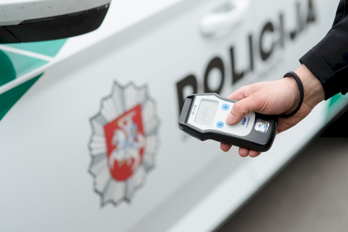 Pasprukti nuo blaivumo kontrolės nepavyko