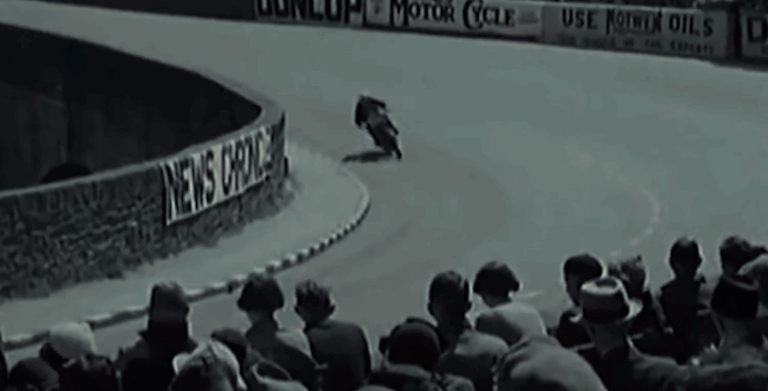 Kavinių lenktynininkų istorija ir kultūra: kilmė, stilius ir šiuolaikinė įtaka