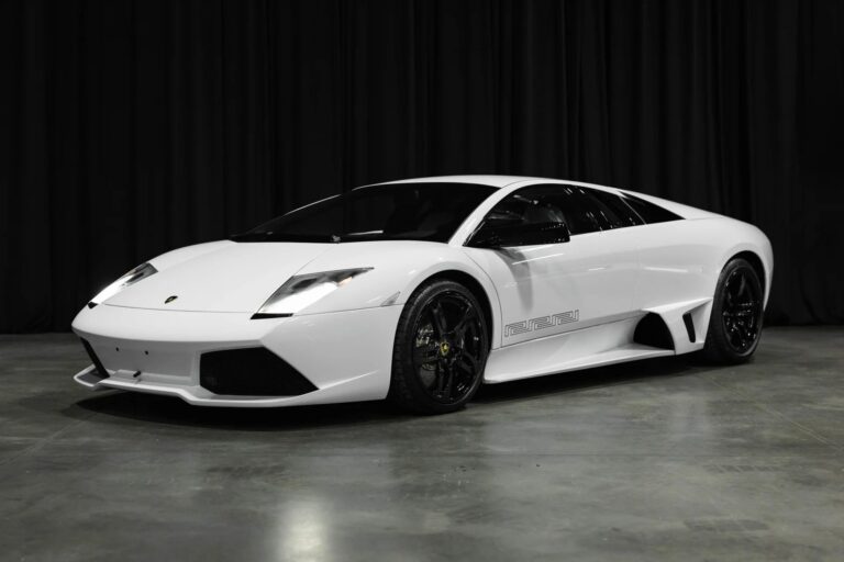 Šis „Versace“ sukurtas „Lamborghini“ gali būti šauniausias visų laikų Murciélago