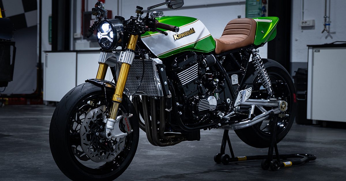 VARŽTAS Nr. 100: Bolt Motor Co Kawasaki ZRX 12OO R